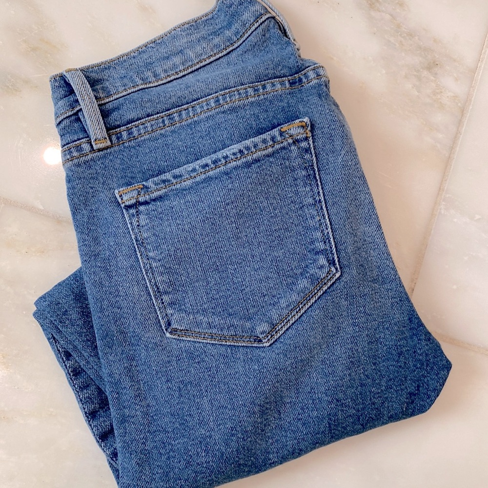 FRAME size 25 ankle length, low waist